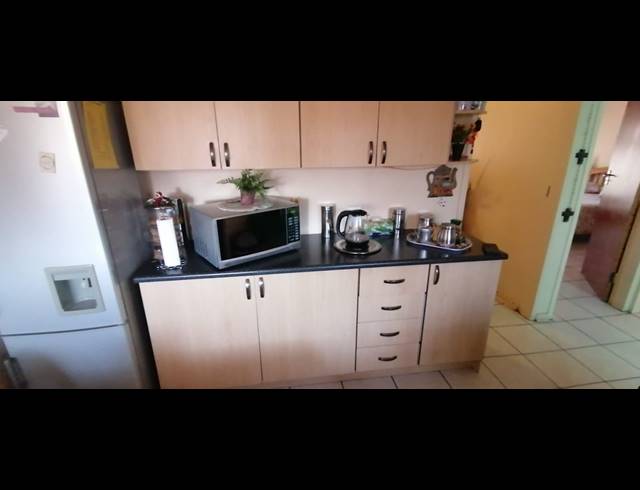 2 BEDROOM SECTIONAL TITLE FOR SALE IN SONGLOED